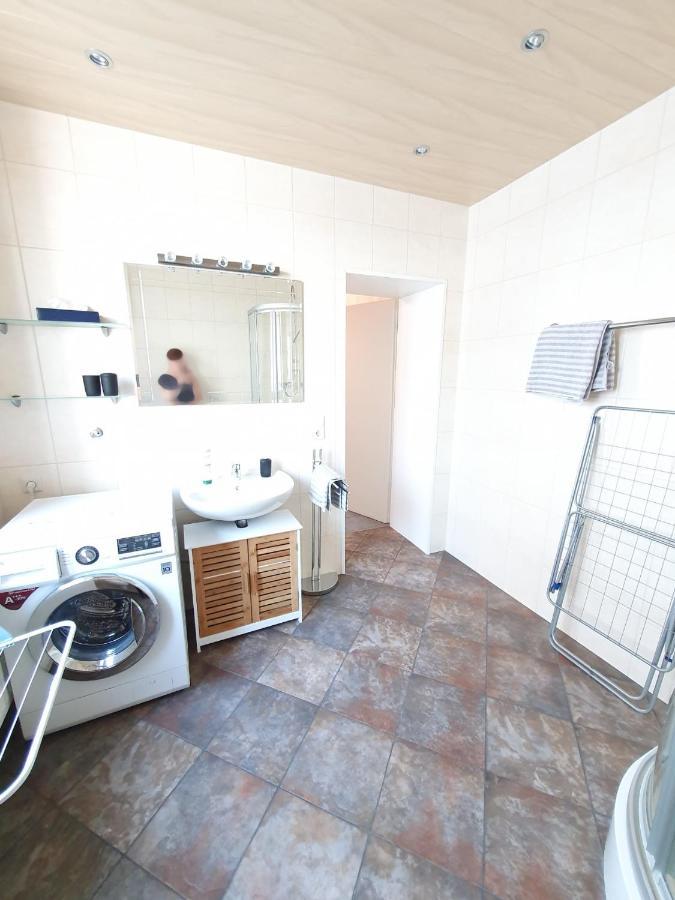 Gemuetliches Zimmer Mit Eigenem Bad Und Kueche Swisttal Zewnętrze zdjęcie