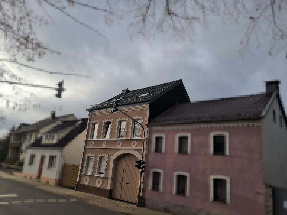 Gemuetliches Zimmer Mit Eigenem Bad Und Kueche Swisttal Zewnętrze zdjęcie